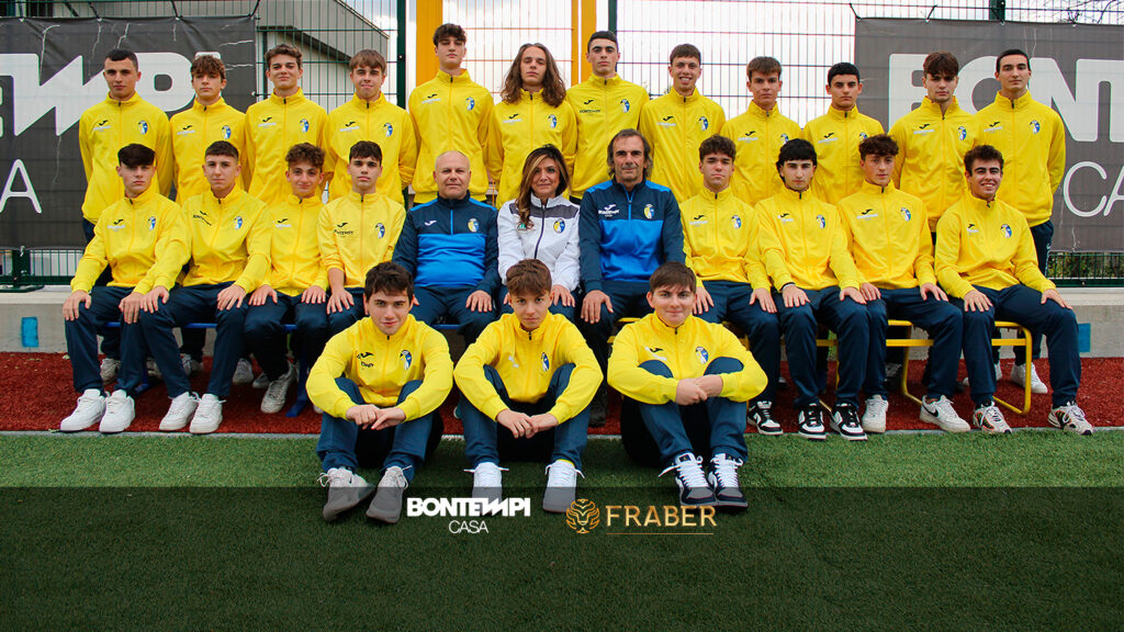 JUNIORES